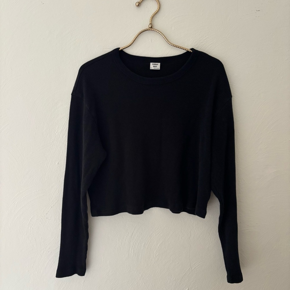 Sunday Best Classic Black Long Sleeve Cropped Tee